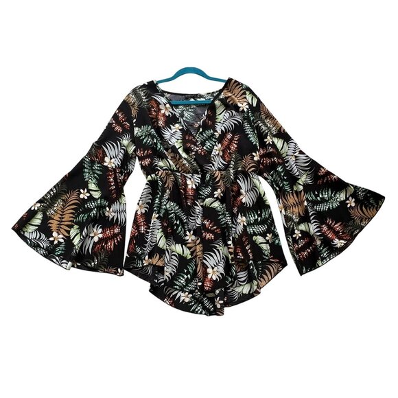 Shein Curve Womens 1XL Black Floral BellSleeve FauxWrap Top Tropical Lightweight - Picture 1 of 8
